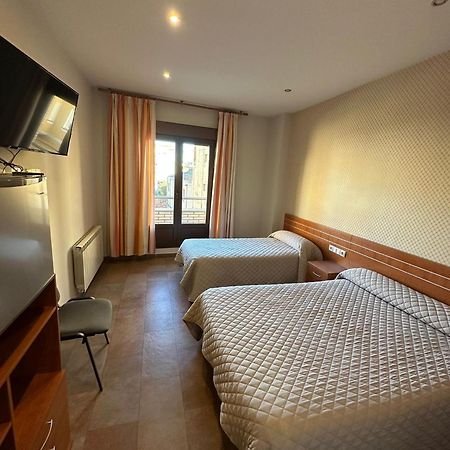 Hostal Venecia 蒙松 外观 照片